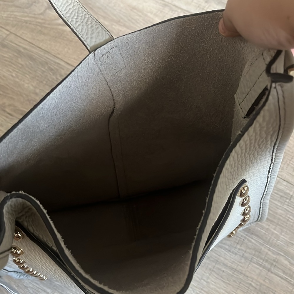 Rebecca Minkoff - Unlined Feed Bag - Picture 5 of 5
